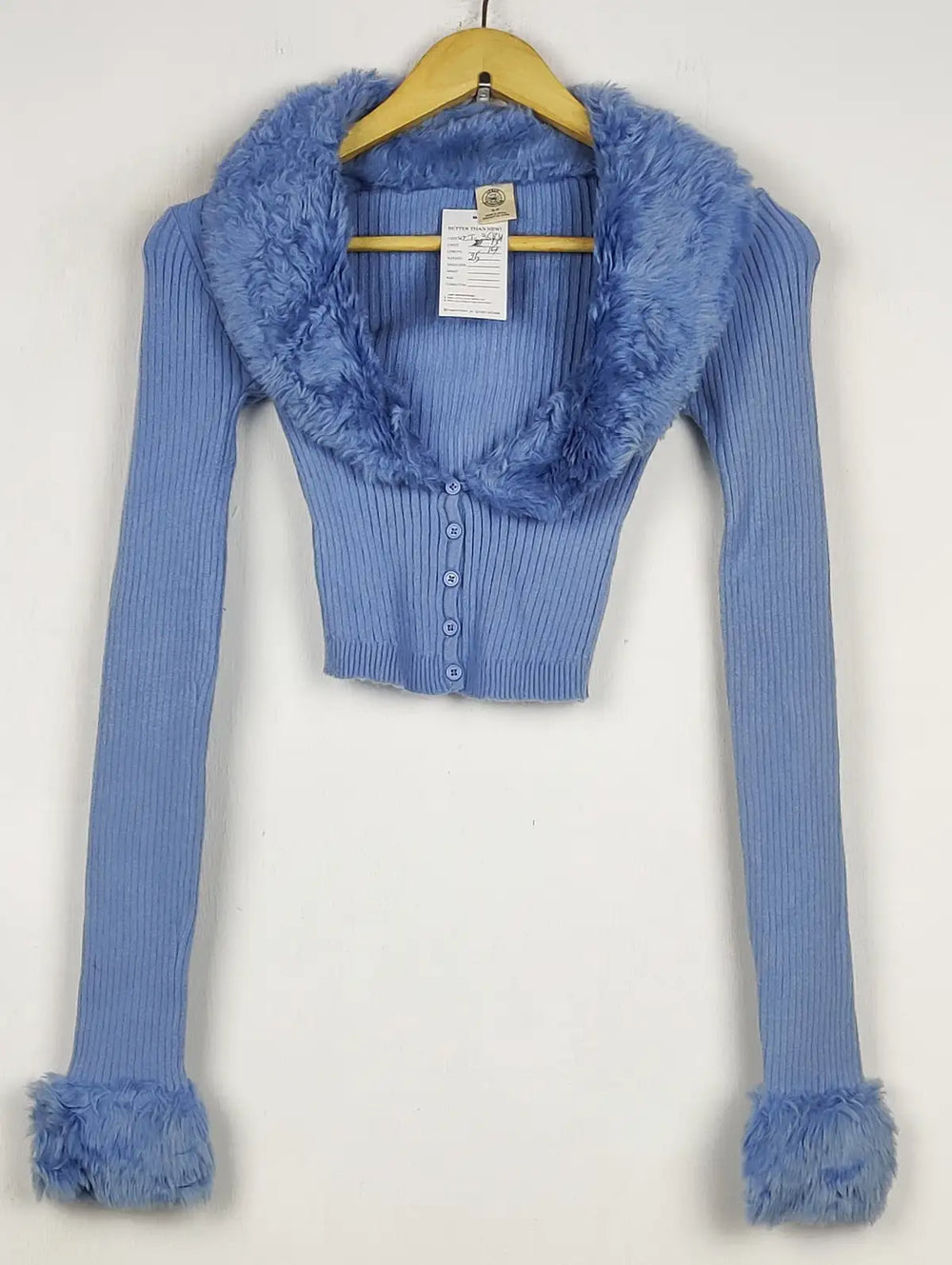 Buy online pre-used pre-loved 100% authentic & Original branded Urban (WCT-3584) available in Pakistan. Top international brands avilable.