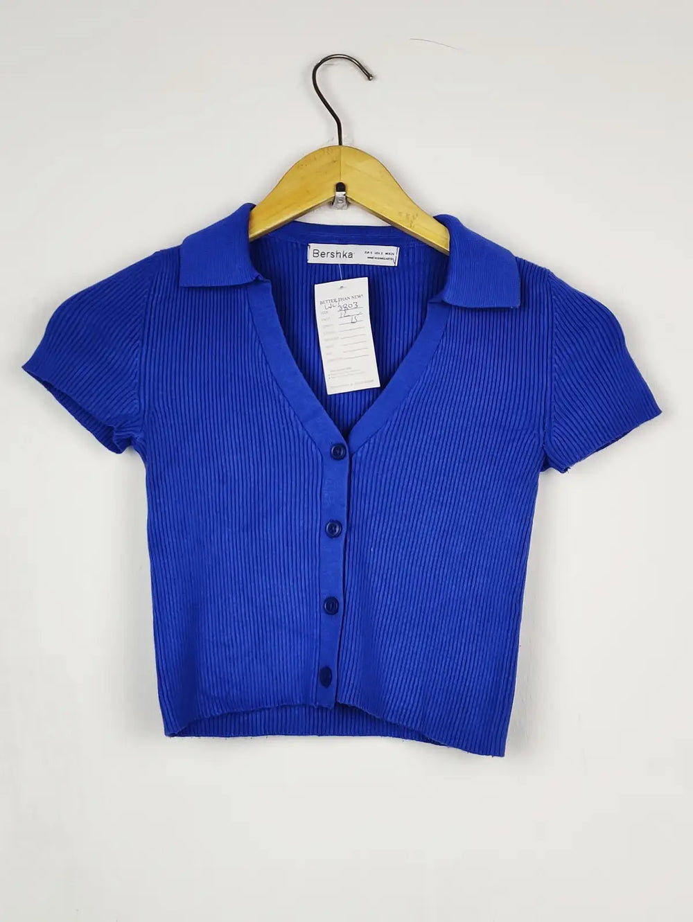 Buy online pre-used pre-loved 100% authentic & Original branded Bershka (WCT-3803) available in Pakistan. Top international brands avilable.