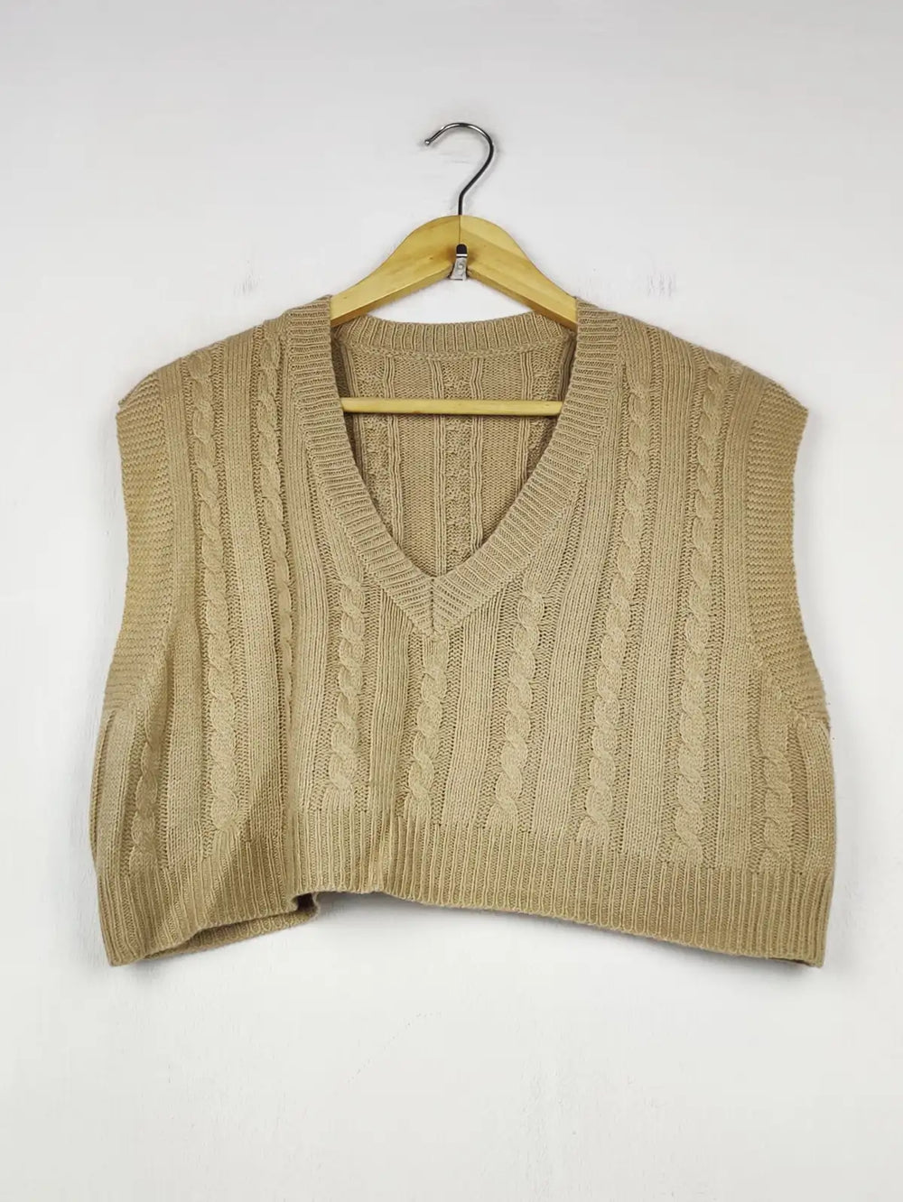 Buy online pre-used pre-loved 100% authentic & Original branded Shein (WCT-3963) available in Pakistan. Top international brands avilable.