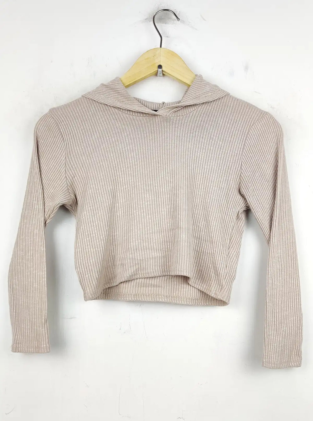 Buy online pre-used pre-loved 100% authentic & Original branded Unknown Brand (WCT-607) available in Pakistan. Top international brands avilable.