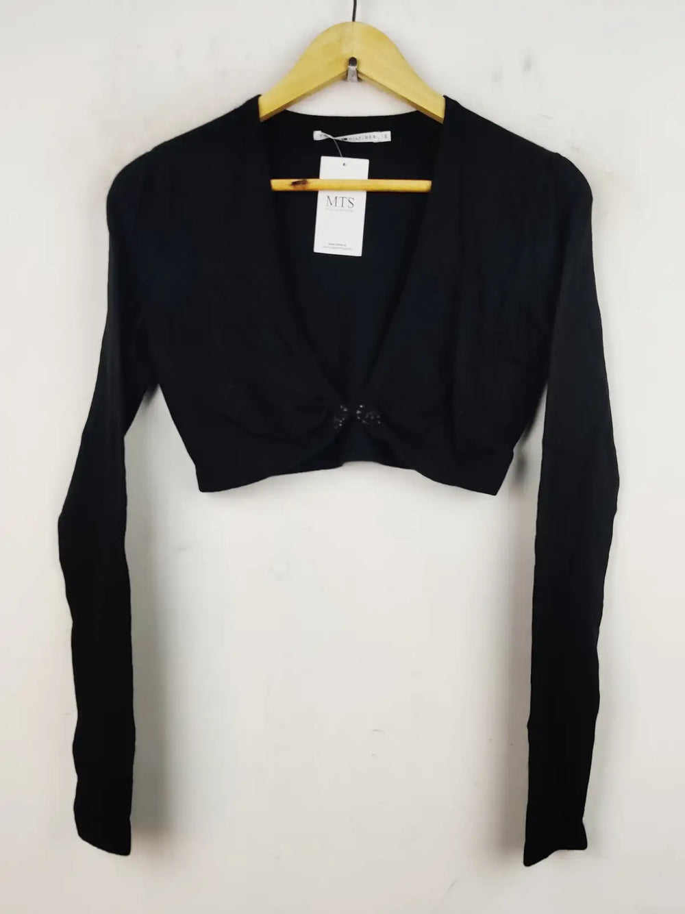 Buy online pre-used pre-loved 100% authentic & Original branded Tommy Hilfiger (WCT-638) available in Pakistan. Top international brands avilable.