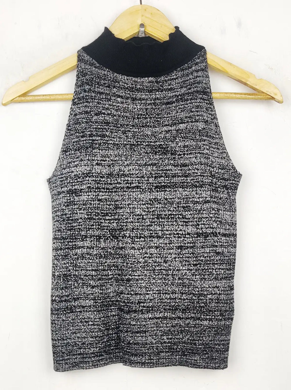 Buy online pre-used pre-loved 100% authentic & Original branded New Look (WCT-652) available in Pakistan. Top international brands avilable.