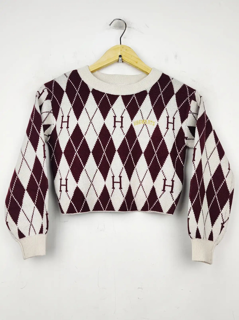 Buy online pre-used pre-loved 100% authentic & Original branded H&M (WCT-690) available in Pakistan. Top international brands avilable.