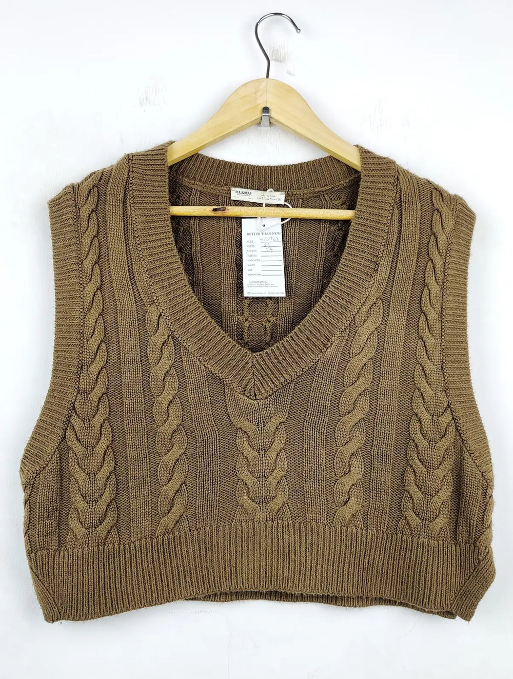 Buy online pre-used pre-loved 100% authentic & Original branded Pull&Bear (WCT-703) available in Pakistan. Top international brands avilable.