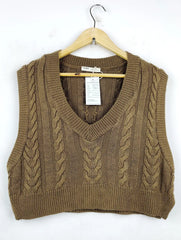 Buy online pre-used pre-loved 100% authentic & Original branded Pull&Bear (WCT-703) available in Pakistan. Top international brands avilable.