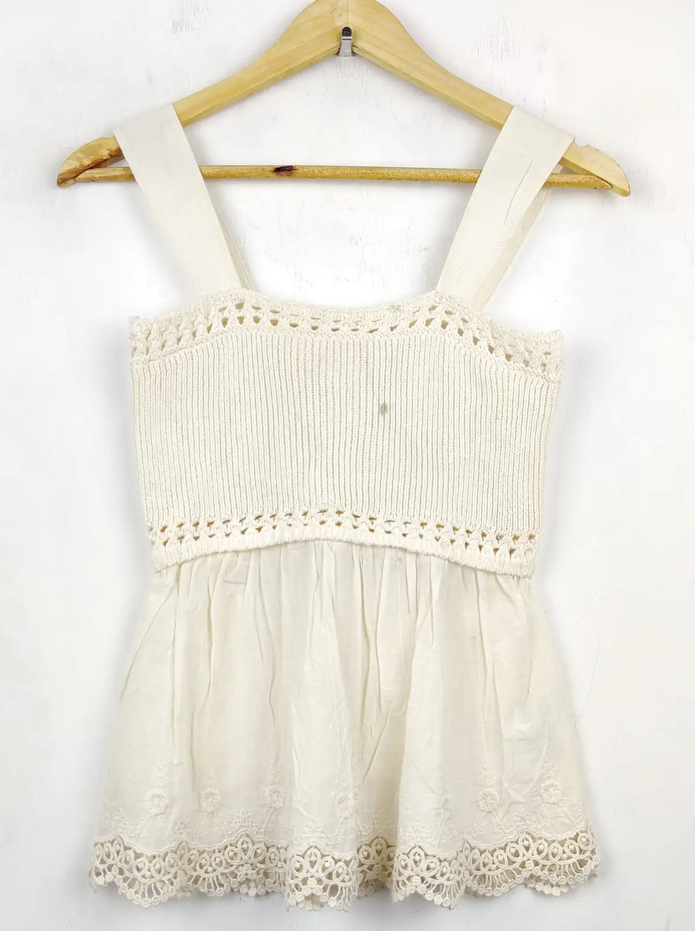 Buy online pre-used pre-loved 100% authentic & Original branded Savida (WCT-724) available in Pakistan. Top international brands avilable.