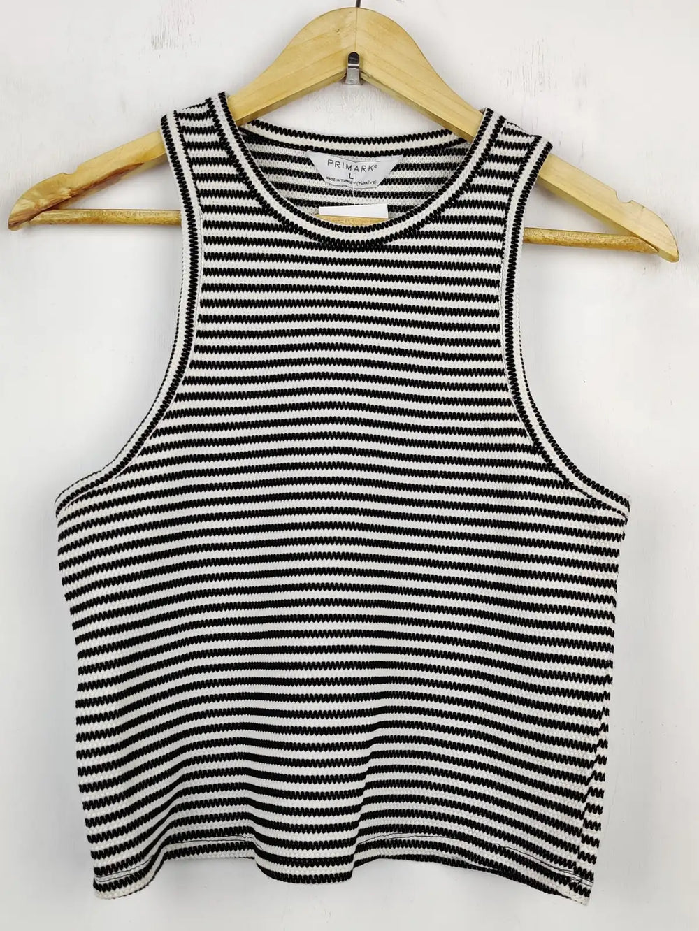 Buy online pre-used pre-loved 100% authentic & Original branded Primark (WCT-739) available in Pakistan. Top international brands avilable.