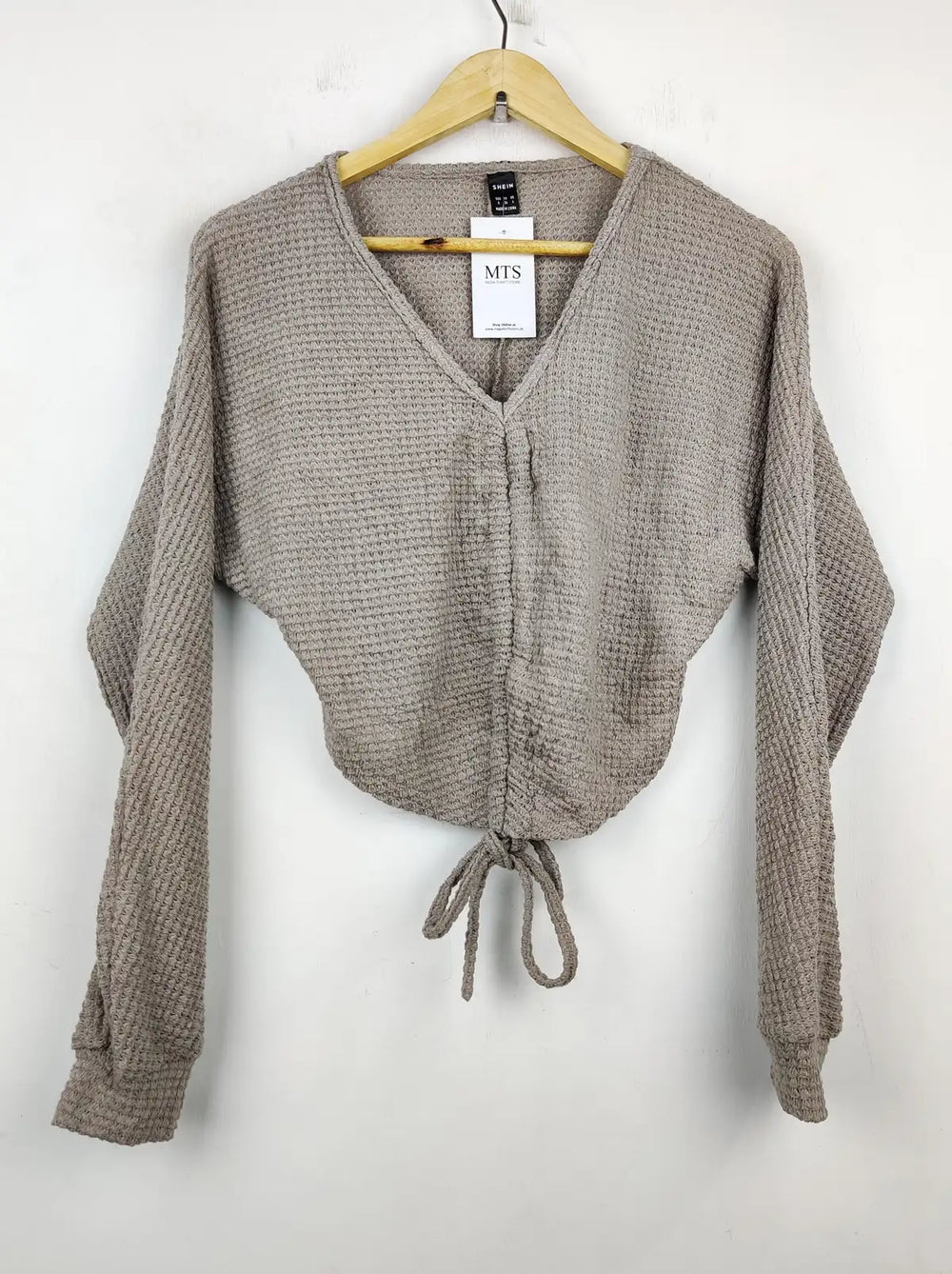 Buy online pre-used pre-loved 100% authentic & Original branded Shein (WCT-742) available in Pakistan. Top international brands avilable.