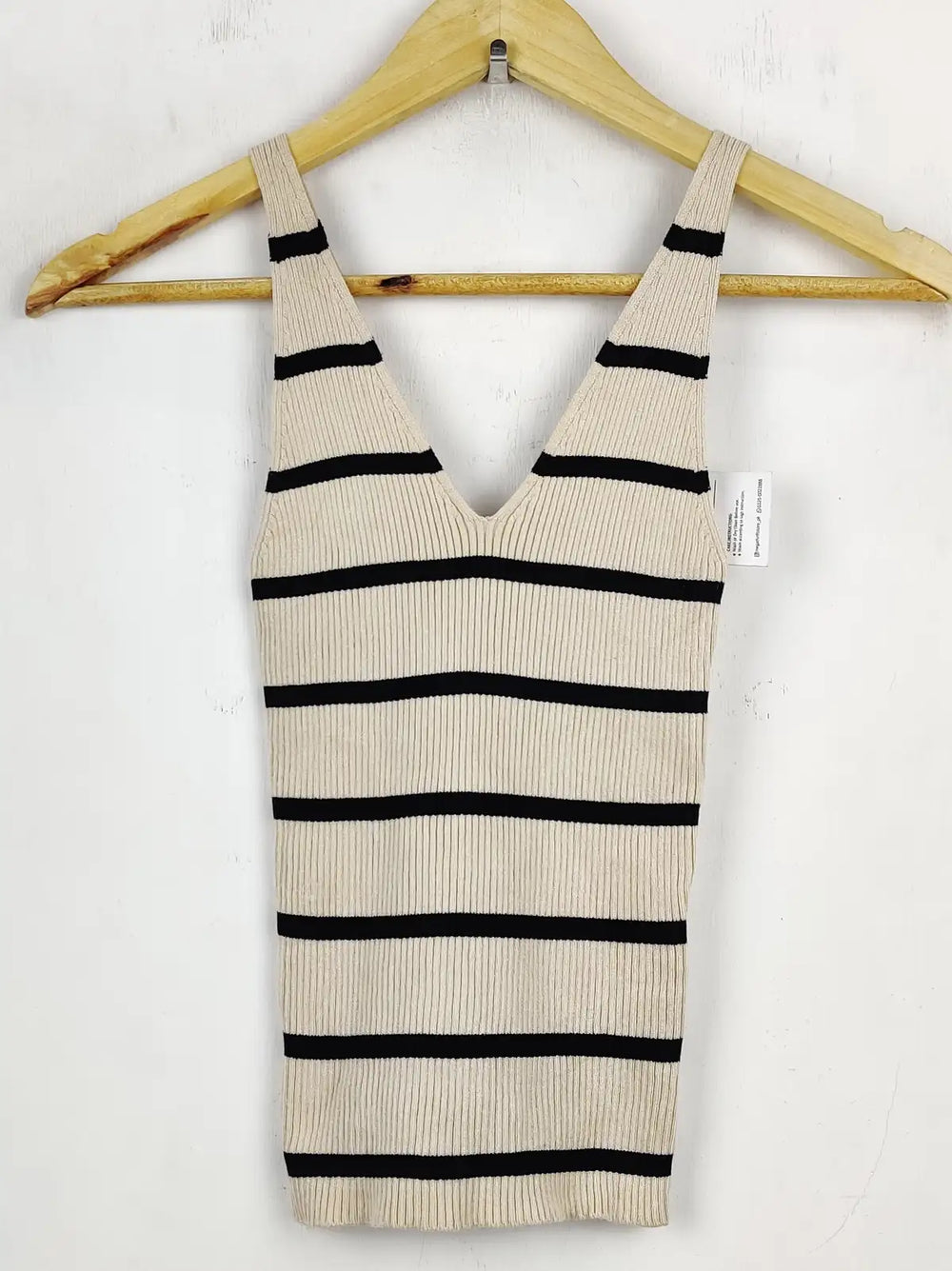 Buy online pre-used pre-loved 100% authentic & Original branded Primark (WCT-766) available in Pakistan. Top international brands avilable.