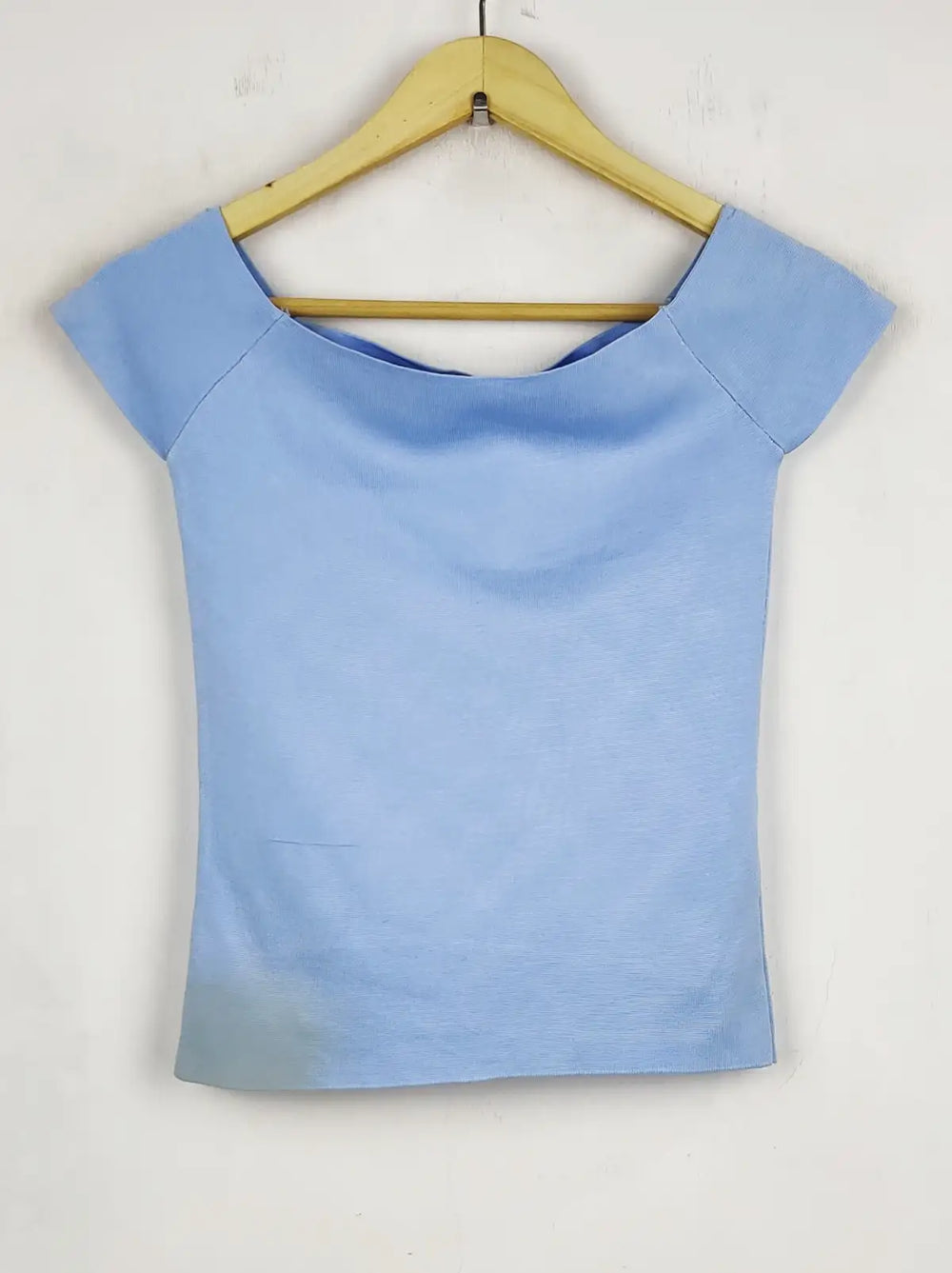 Buy online pre-used pre-loved 100% authentic & Original branded Zara (WCT-800) available in Pakistan. Top international brands avilable.