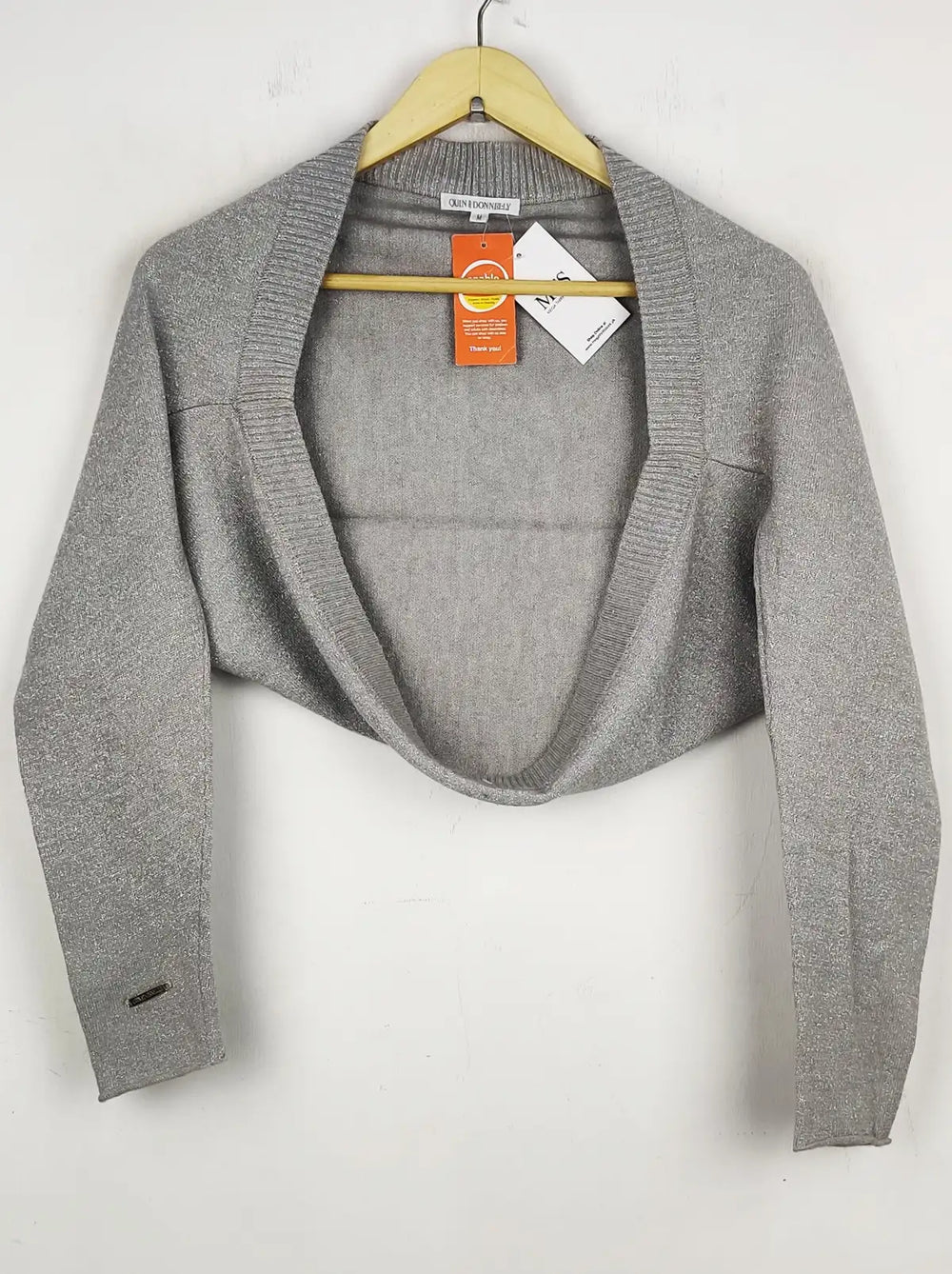 Buy online pre-used pre-loved 100% authentic & Original branded Quinn & Donnelly (WCT-880) available in Pakistan. Top international brands avilable.