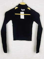 Buy online pre-used pre-loved 100% authentic & Original branded Bershka (WCT-893) available in Pakistan. Top international brands avilable.