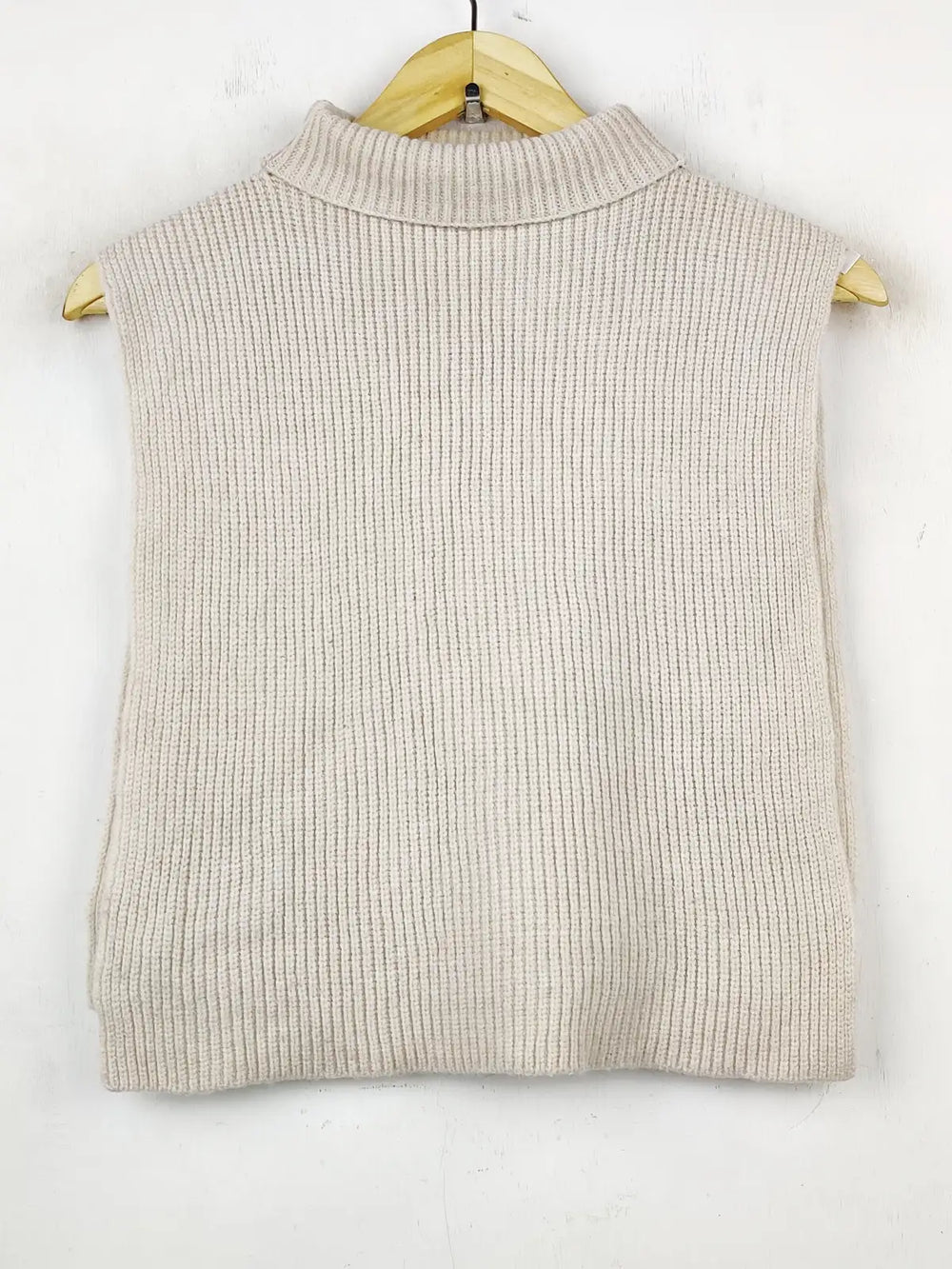 Buy online pre-used pre-loved 100% authentic & Original branded Primark (WCT-968) available in Pakistan. Top international brands avilable.