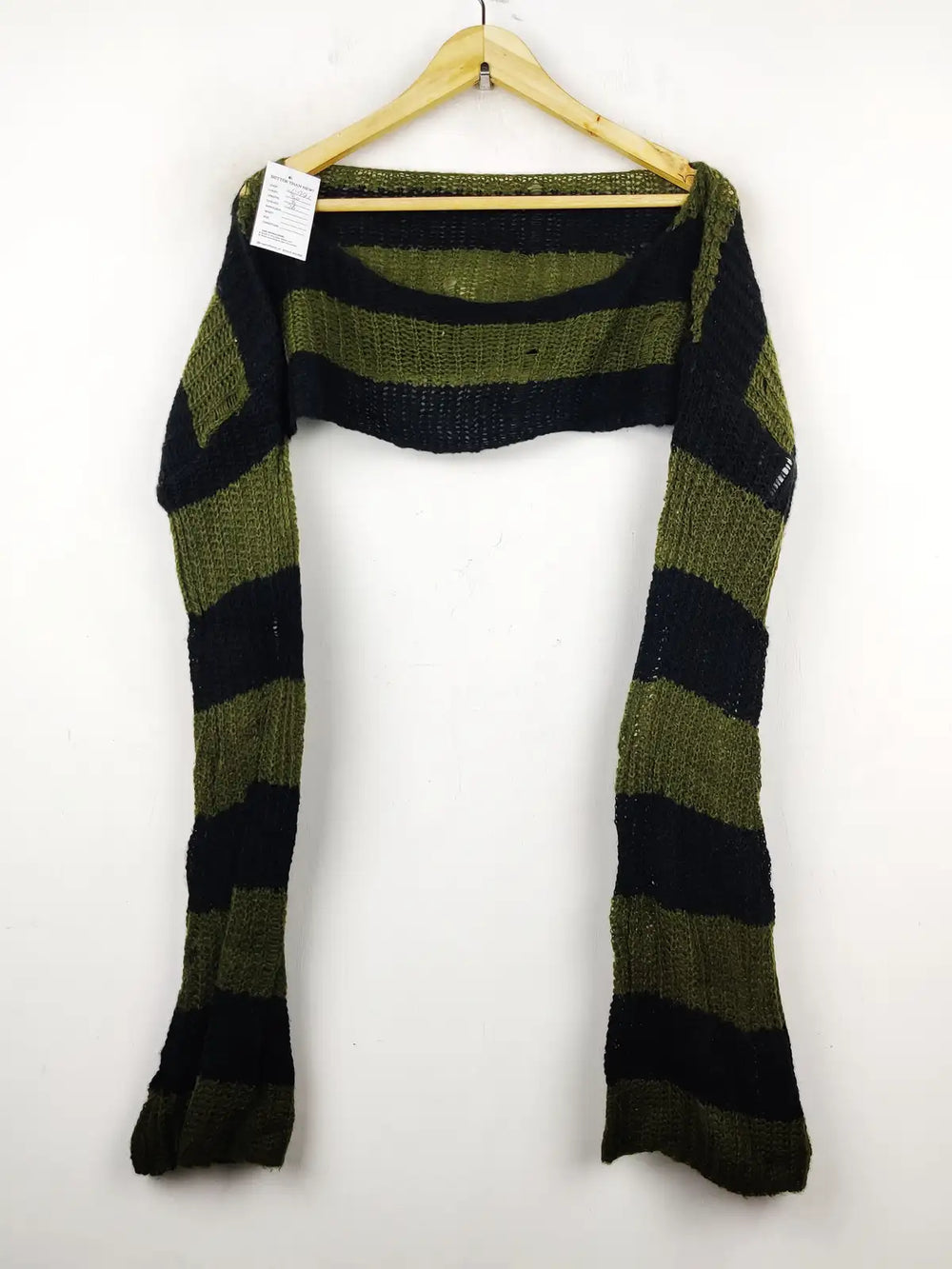 Buy online pre-used pre-loved 100% authentic & Original branded Romwe (WCT-991) available in Pakistan. Top international brands avilable.