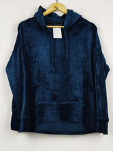 Buy online pre-used pre-loved 100% authentic & Original branded Harlowe & Graham (WH-136) available in Pakistan. Top international brands avilable.