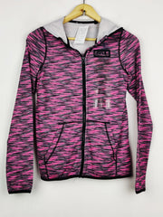 Buy online pre-used pre-loved 100% authentic & Original branded Unknown Brand (WH-155) available in Pakistan. Top international brands avilable.