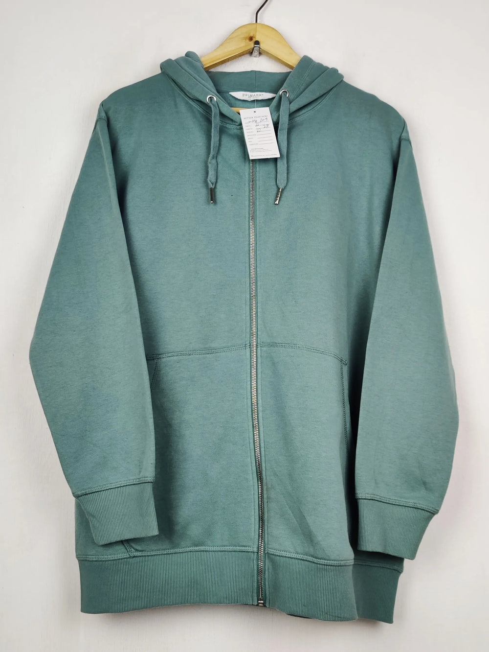 Buy online pre-used pre-loved 100% authentic & Original branded Primark (WH-209) available in Pakistan. Top international brands avilable.