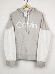Buy online pre-used pre-loved 100% authentic & Original branded C.A.L.V.I.N K.L.E.I.N (WH-223) available in Pakistan. Top international brands avilable.