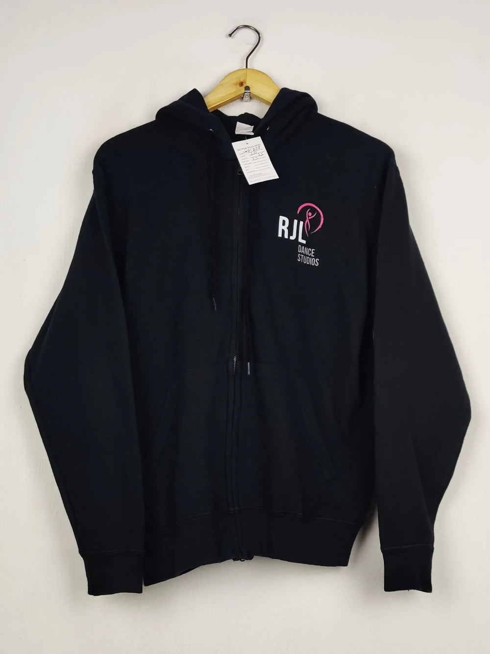 Buy online pre-used pre-loved 100% authentic & Original branded Fruit Of The Loom (WH-228) available in Pakistan. Top international brands avilable.