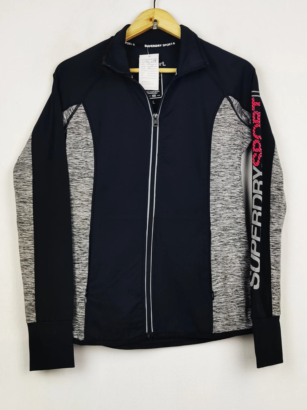 Buy online pre-used pre-loved 100% authentic & Original branded Super Dry (WH-239) available in Pakistan. Top international brands avilable.