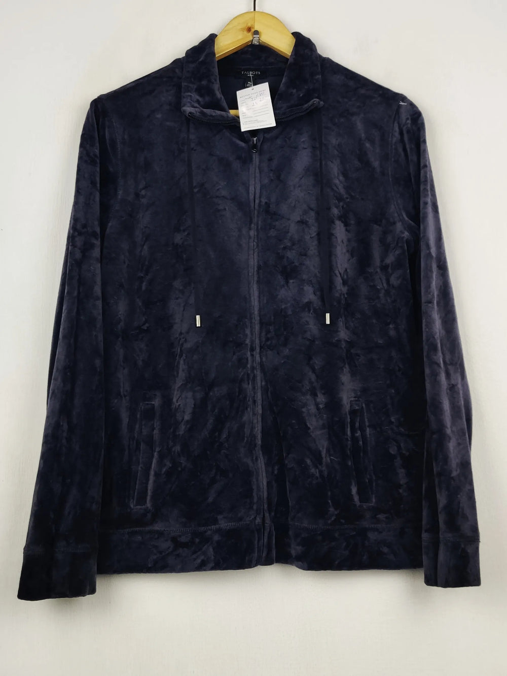 Buy online pre-used pre-loved 100% authentic & Original branded Talbots (WH-242) available in Pakistan. Top international brands avilable.