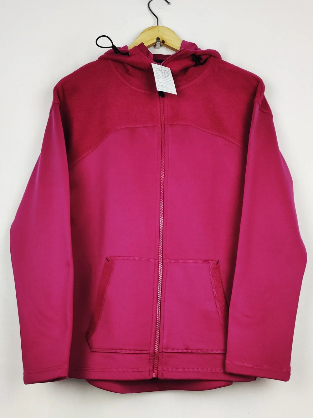 Buy online pre-used pre-loved 100% authentic & Original branded Ozark Trail (WH-306) available in Pakistan. Top international brands avilable.