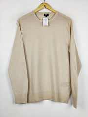 Buy online pre-used pre-loved 100% authentic & Original branded Uniqlo (WJS-1038) available in Pakistan. Top international brands avilable.