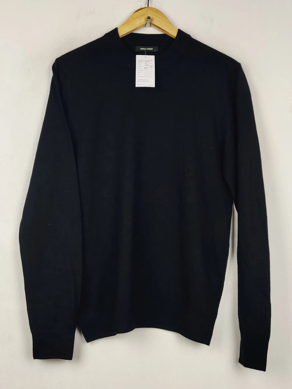 Buy online pre-used pre-loved 100% authentic & Original branded Remus Uomo (WJS-1059) available in Pakistan. Top international brands avilable.
