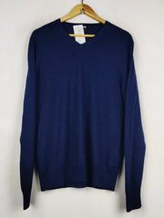 Buy online pre-used pre-loved 100% authentic & Original branded Uniqlo (WJS-391) available in Pakistan. Top international brands avilable.