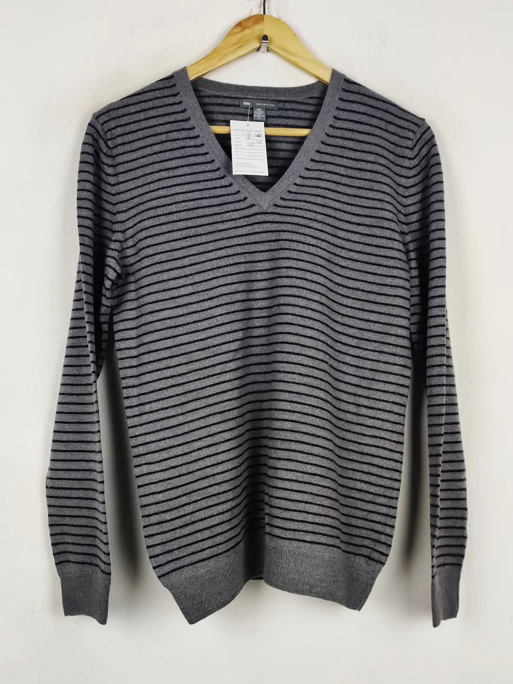 Buy online pre-used pre-loved 100% authentic & Original branded Gap (WJS-468) available in Pakistan. Top international brands avilable.