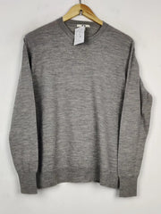 Buy online pre-used pre-loved 100% authentic & Original branded Uniqlo (WJS-520) available in Pakistan. Top international brands avilable.