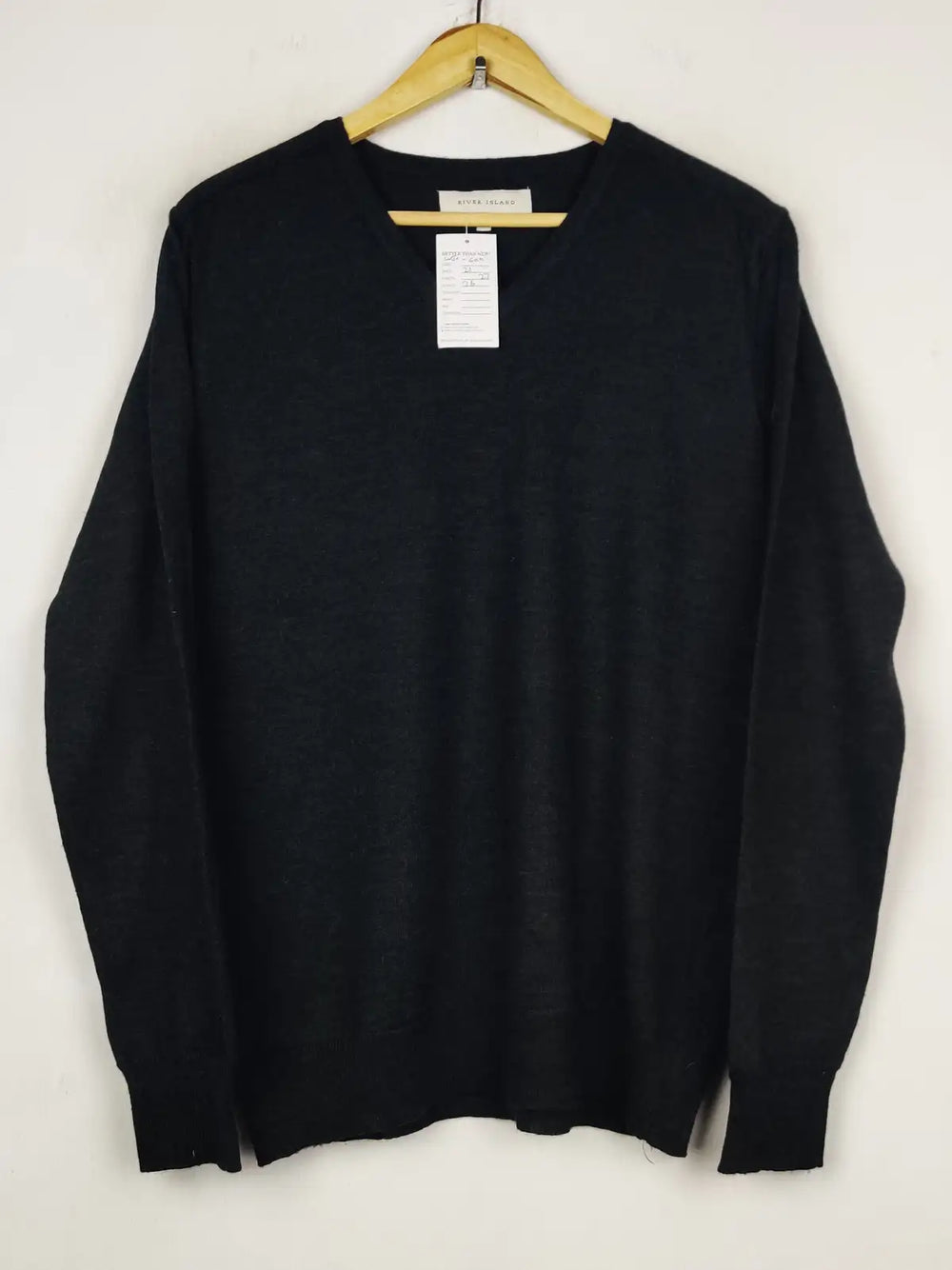 Buy online pre-used pre-loved 100% authentic & Original branded River Island (WJS-600) available in Pakistan. Top international brands avilable.