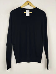 Buy online pre-used pre-loved 100% authentic & Original branded Uniqlo (WJS-627) available in Pakistan. Top international brands avilable.