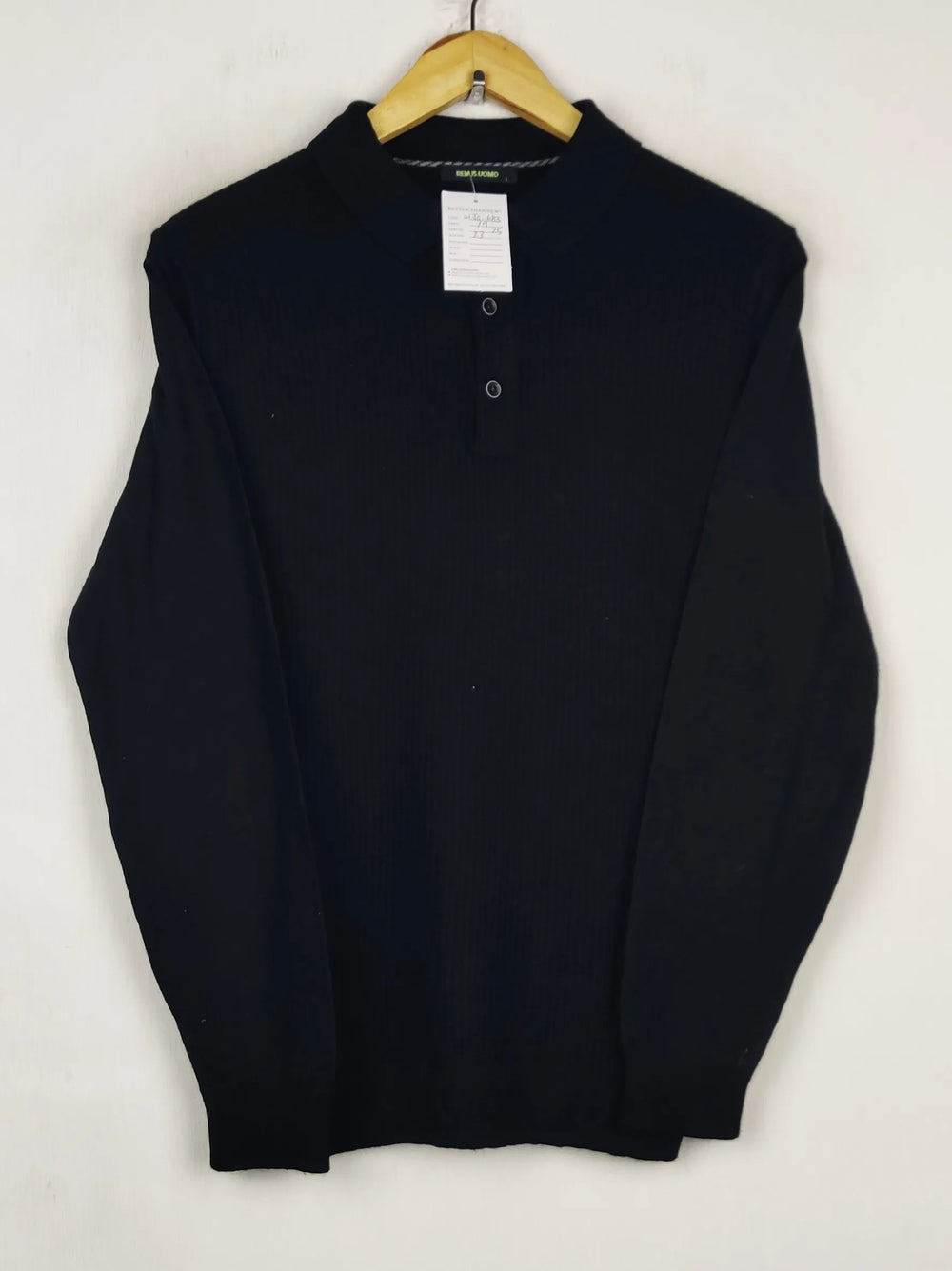 Buy online pre-used pre-loved 100% authentic & Original branded Remus Uomo (WJS-683) available in Pakistan. Top international brands avilable.