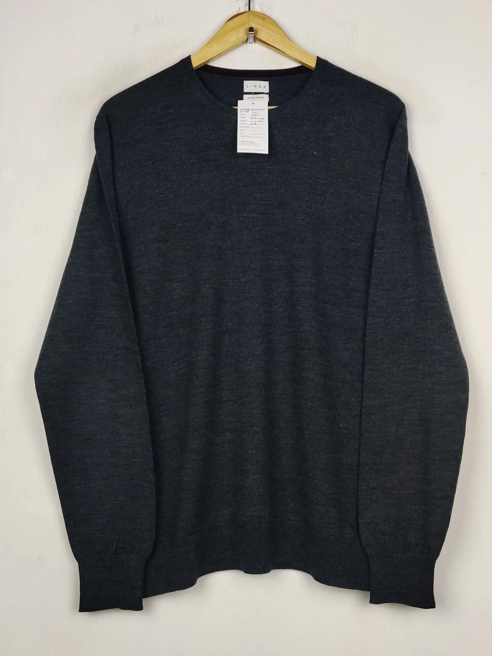 Buy online pre-used pre-loved 100% authentic & Original branded Linea (WJS-711) available in Pakistan. Top international brands avilable.