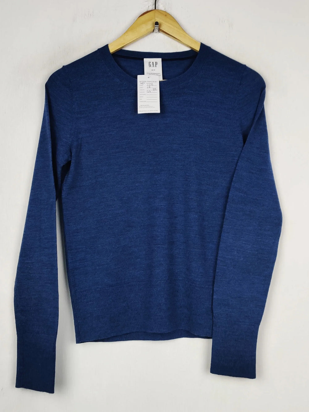 Buy online pre-used pre-loved 100% authentic & Original branded Gap (WJS-728) available in Pakistan. Top international brands avilable.