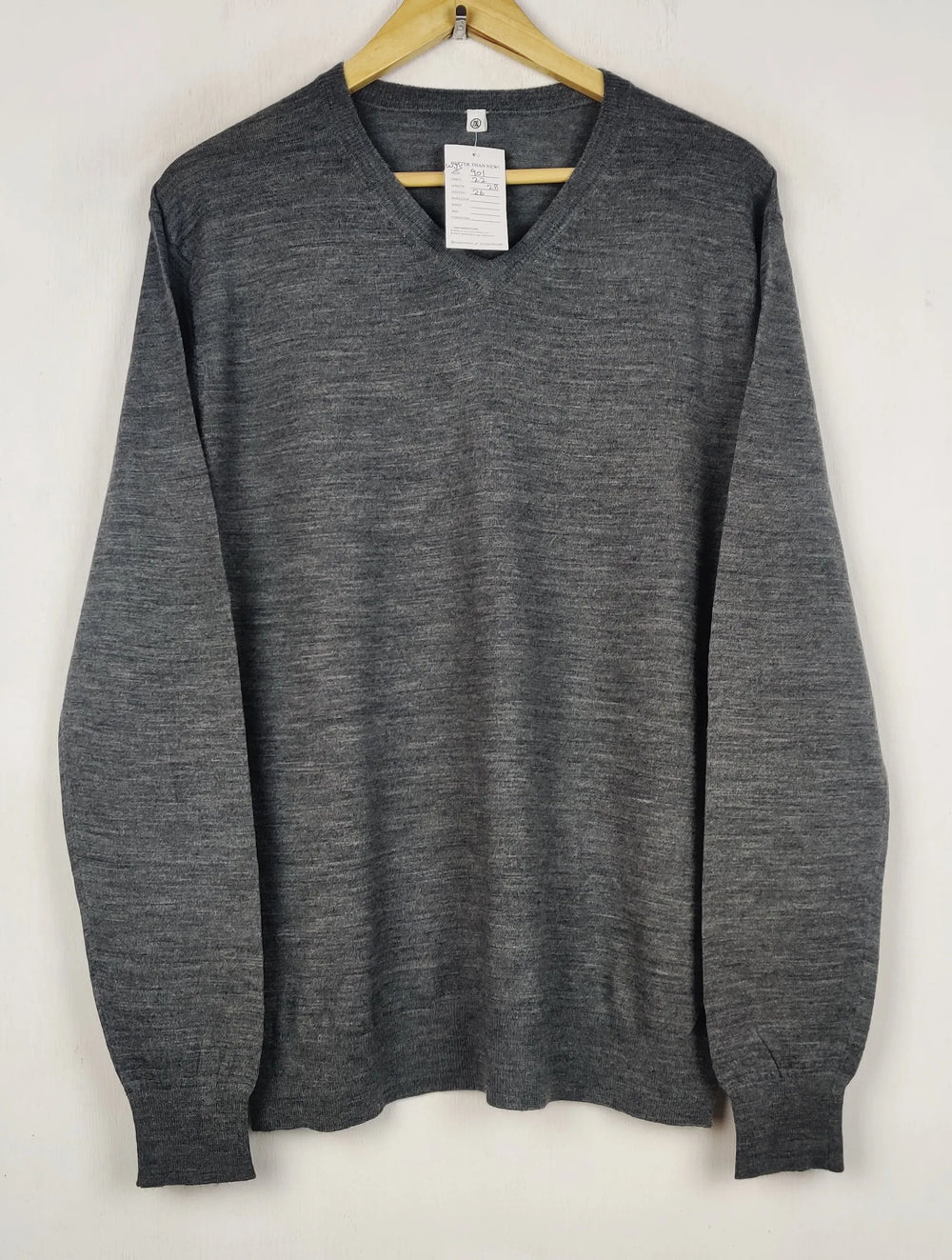 Buy online pre-used pre-loved 100% authentic & Original branded Unknown Brand (WJS-901) available in Pakistan. Top international brands avilable.
