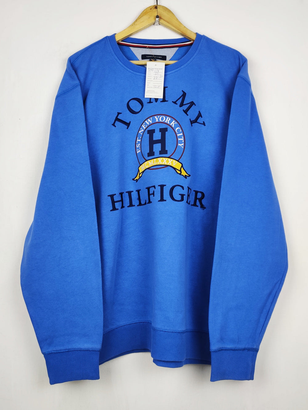 Buy online pre-used pre-loved 100% authentic & Original branded T.O.M.M.Y H.I.L.F.I.G.E.R (WMS-113) available in Pakistan. Top international brands avilable.