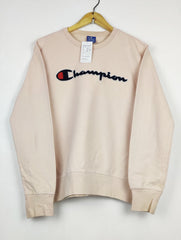 Buy online pre-used pre-loved 100% authentic & Original branded C.H.A.M.P.I.O.N (WMS-117) available in Pakistan. Top international brands avilable.