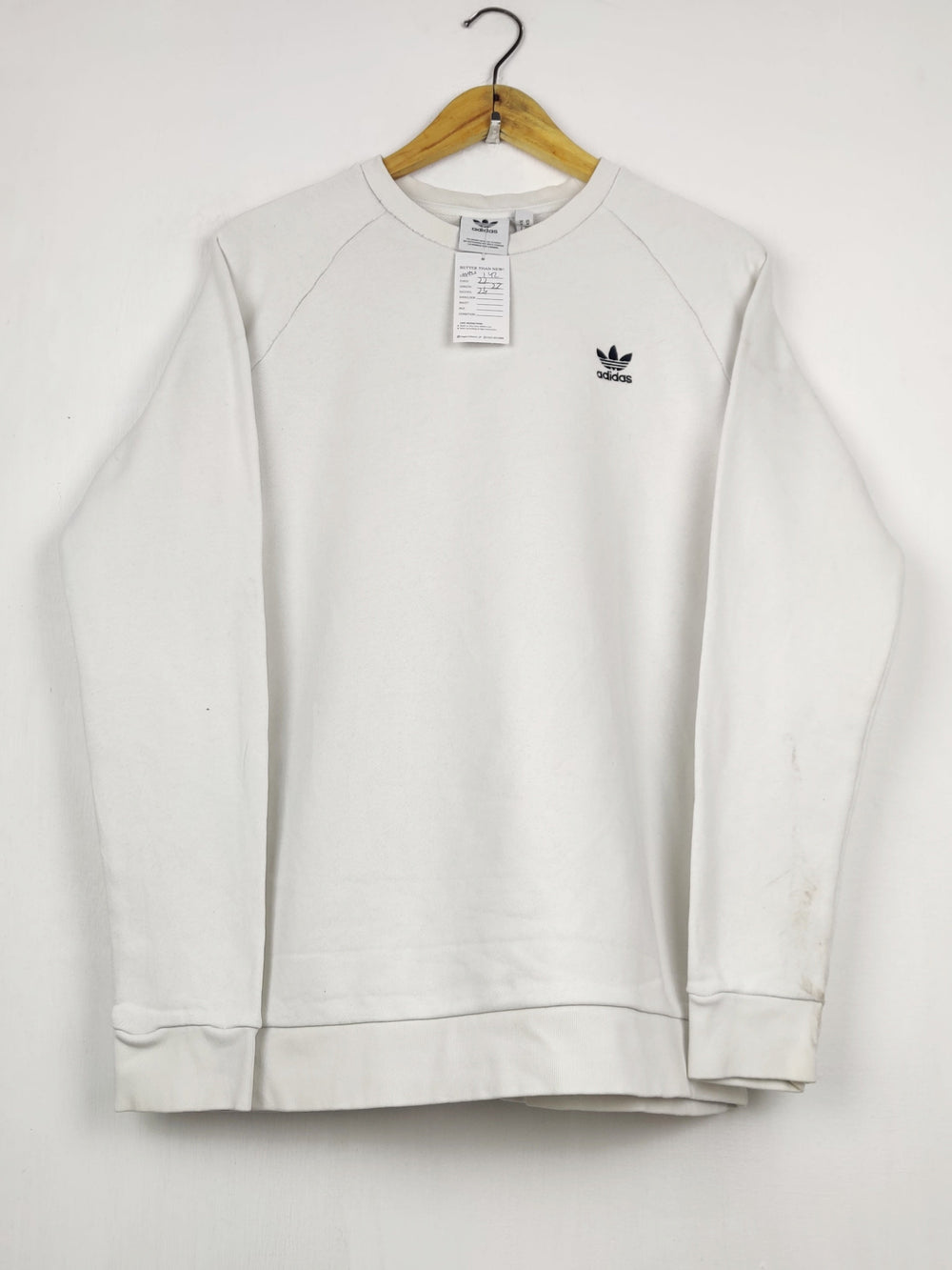 Buy online pre-used pre-loved 100% authentic & Original branded A.D.I.D.A.S (WMS-142) available in Pakistan. Top international brands avilable.