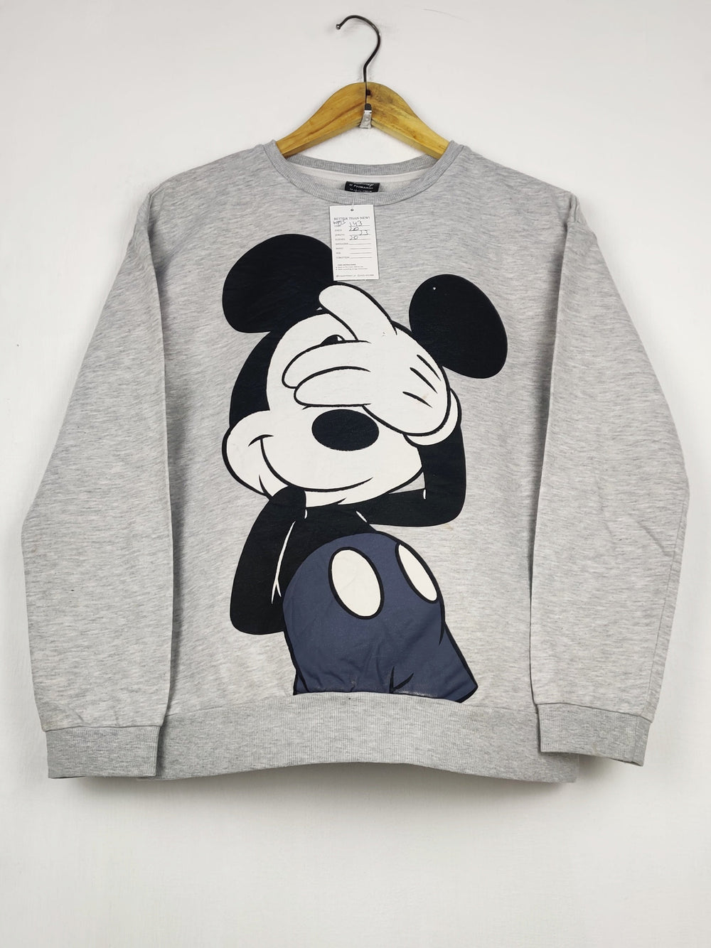 Buy online pre-used pre-loved 100% authentic & Original branded Disney (WMS-143) available in Pakistan. Top international brands avilable.