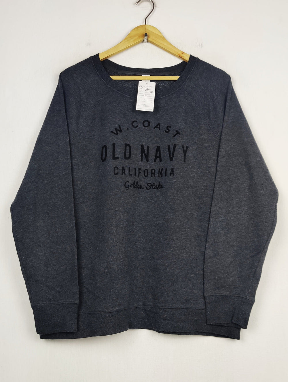 Buy online pre-used pre-loved 100% authentic & Original branded Old Navy (WMS-183) available in Pakistan. Top international brands avilable.