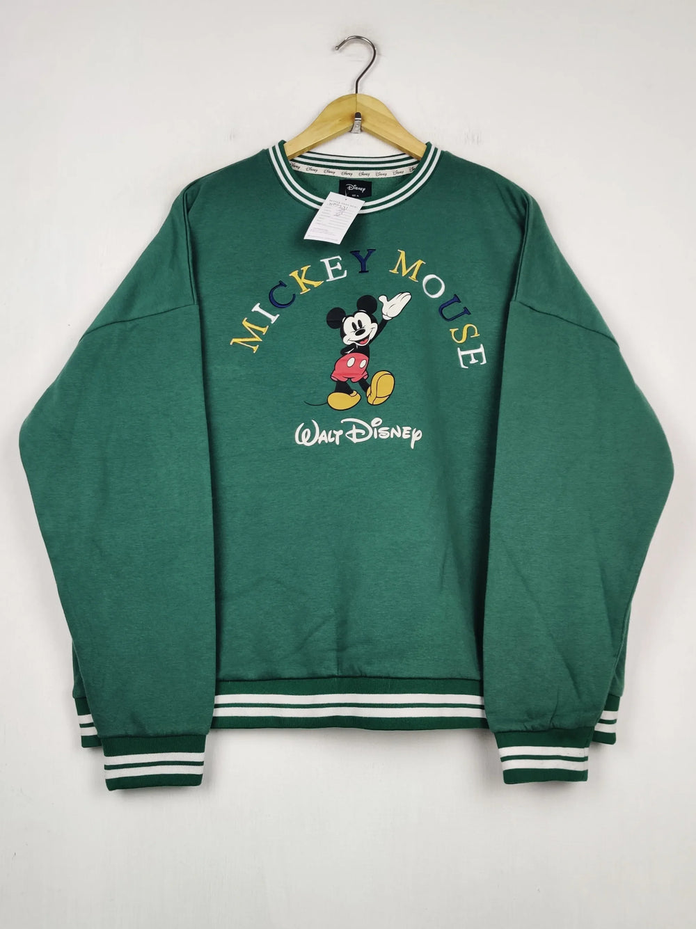 Buy online pre-used pre-loved 100% authentic & Original branded Disney (WMS-231) available in Pakistan. Top international brands avilable.