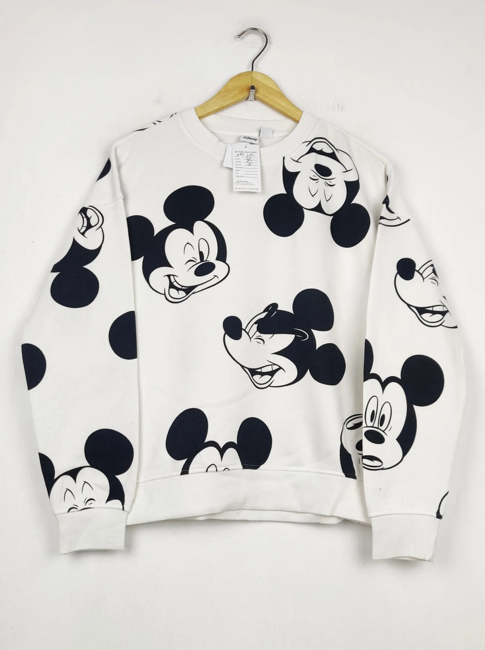 Buy online pre-used pre-loved 100% authentic & Original branded Disney (WMS-242) available in Pakistan. Top international brands avilable.