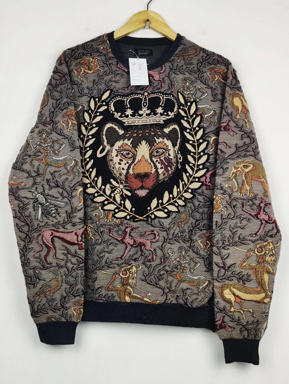 Buy online pre-used pre-loved 100% authentic & Original branded Zara (WMS-259) available in Pakistan. Top international brands avilable.