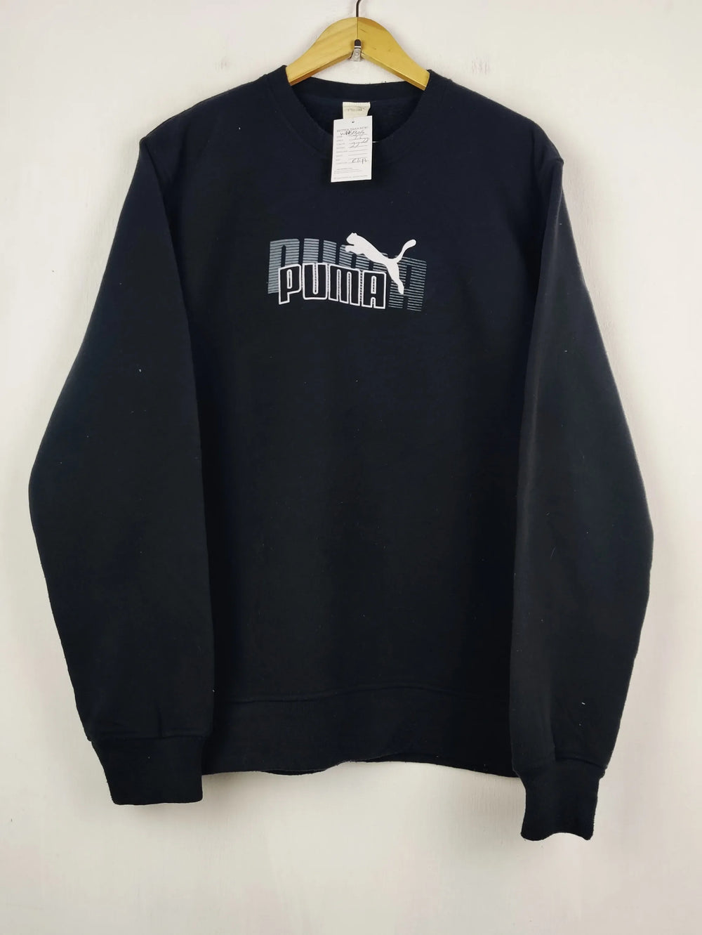 Buy online pre-used pre-loved 100% authentic & Original branded P.U.M.A (WMS-306) available in Pakistan. Top international brands avilable.