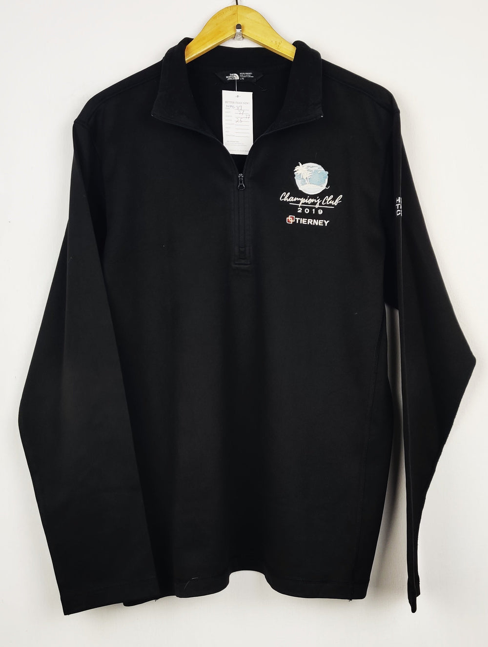 Buy online pre-used pre-loved 100% authentic & Original branded T.H.E N.O.R.T.H F.A.C.E (WMS-37) available in Pakistan. Top international brands avilable.