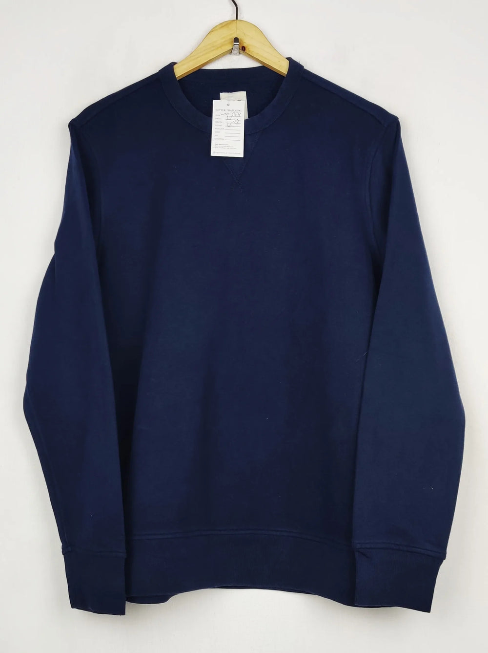 Buy online pre-used pre-loved 100% authentic & Original branded Gap (WMS-554) available in Pakistan. Top international brands avilable.