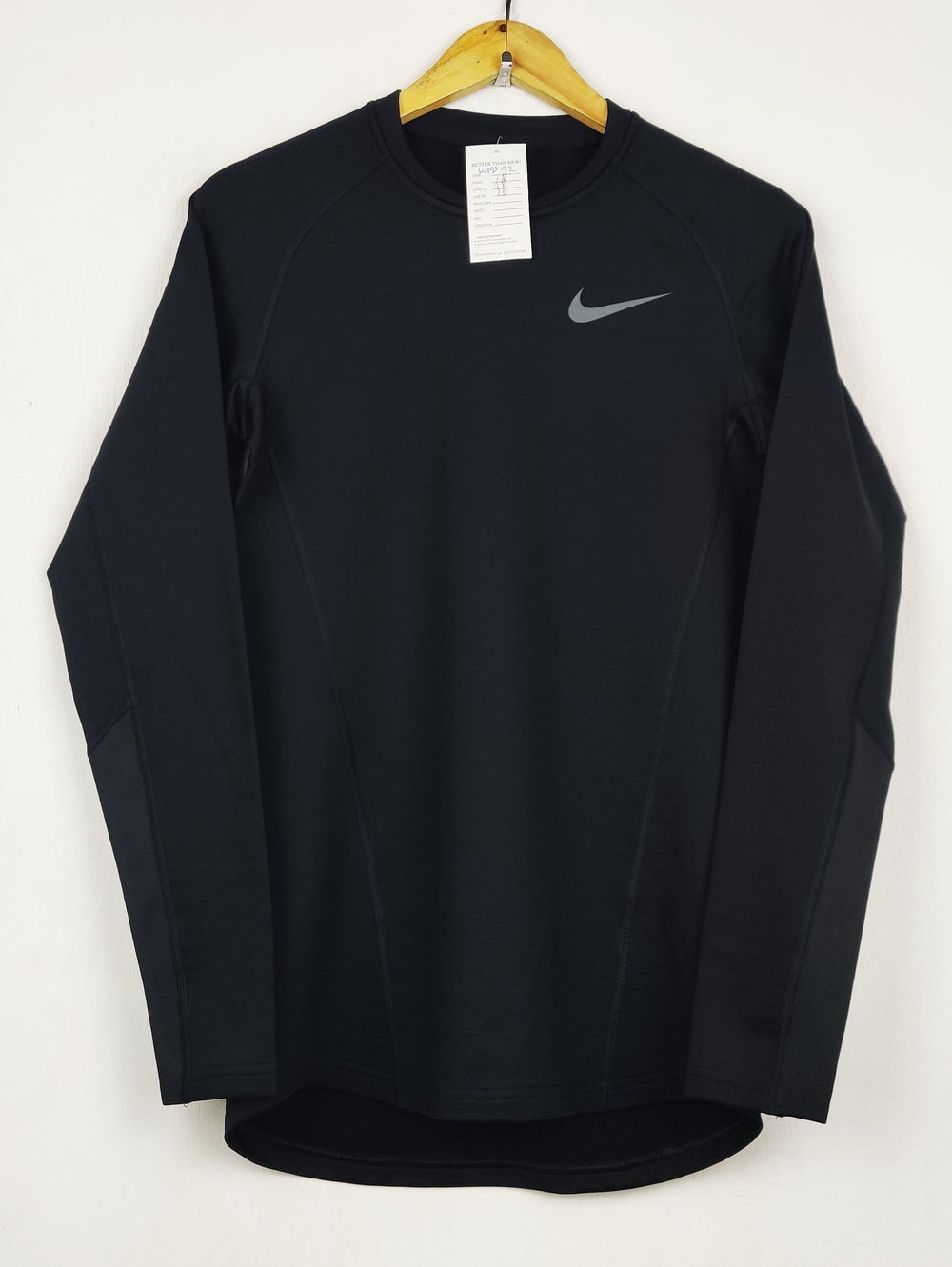 Buy online pre-used pre-loved 100% authentic & Original branded Unknown Brand (WMS-92) available in Pakistan. Top international brands avilable.