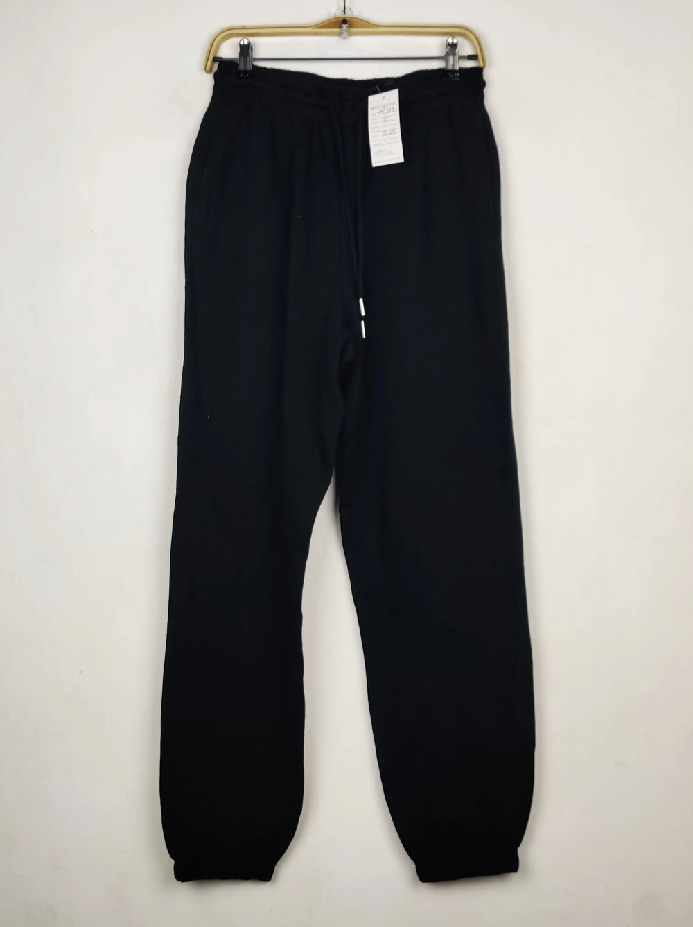 Buy online pre-used pre-loved 100% authentic & Original branded H&M (WMT-119) available in Pakistan. Top international brands avilable.